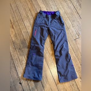 The NorthFace Women’s Gray Jeppeson Primaloft Insulated Ski Pant. Size 6.
